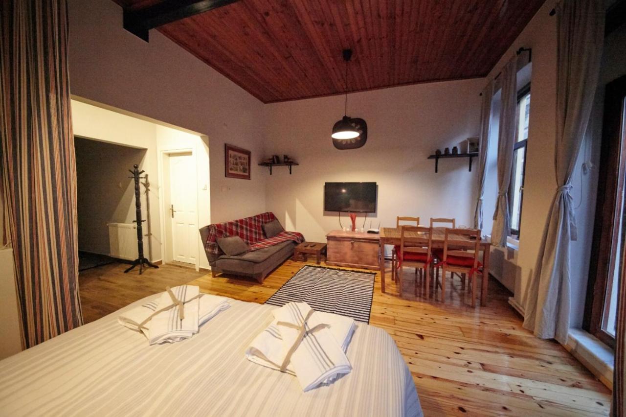 Apartmán Studio At The Heart Of Taksim Istanbulská provincie Exteriér fotografie